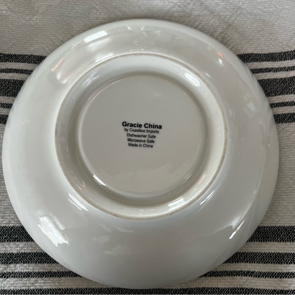 Coastline Imports Gracie China Tea Cup and Plate - Picture 4 of 6